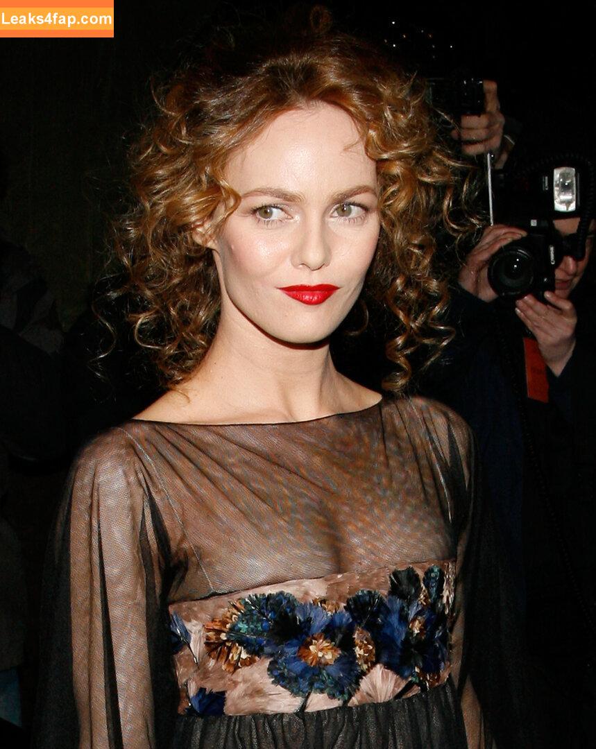 Vanessa Paradis / vanessa.paradis leaked photo photo #0028