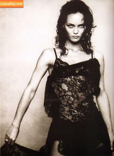 Vanessa Paradis / vanessa.paradis leaked photo photo #0039