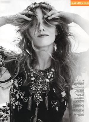 Vanessa Paradis photo #0046