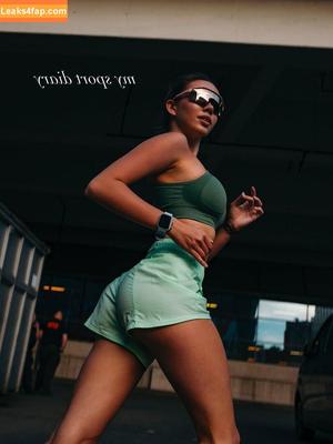 Vanessa Rojewska photo #0018