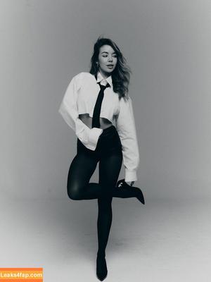 Vanessa Rojewska photo #0021