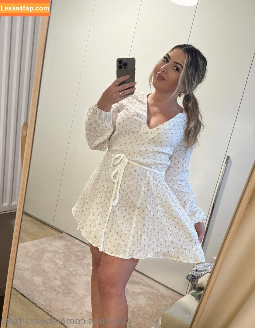vanessa.thiel /  leaked photo photo #0006