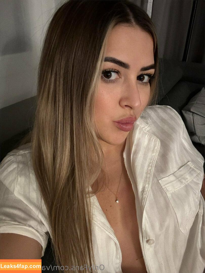 vanessa.thiel /  leaked photo photo #0019