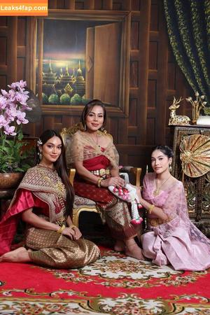 Vanessa Wenk фото #0014