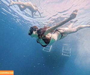 Vanessa Wenk фото #0022