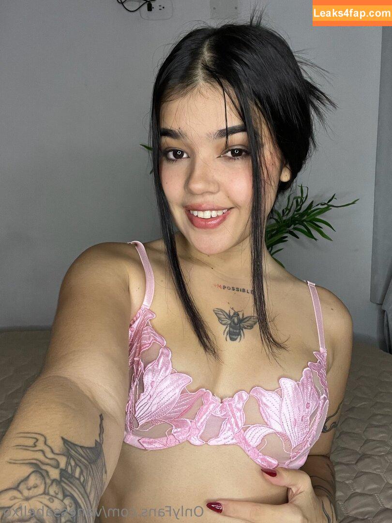 vanessabellxo / petitexkimmy / vanessabellaxo leaked photo photo #0023