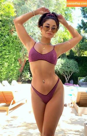 vanessahudgens photo #0003