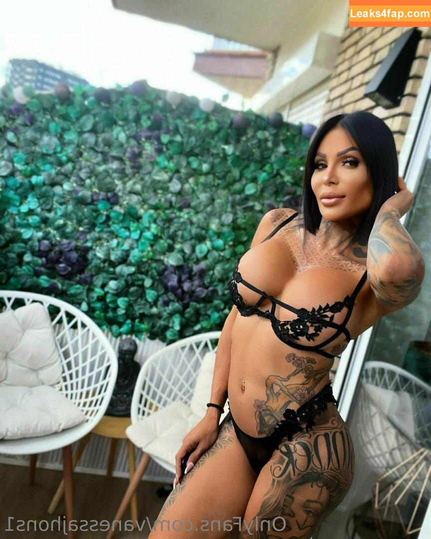 vanessajhons1 / jhons_vanessa leaked photo photo #0059