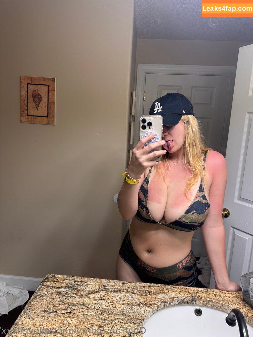 vanessalovellfree / thevanessalovell leaked photo photo #0007