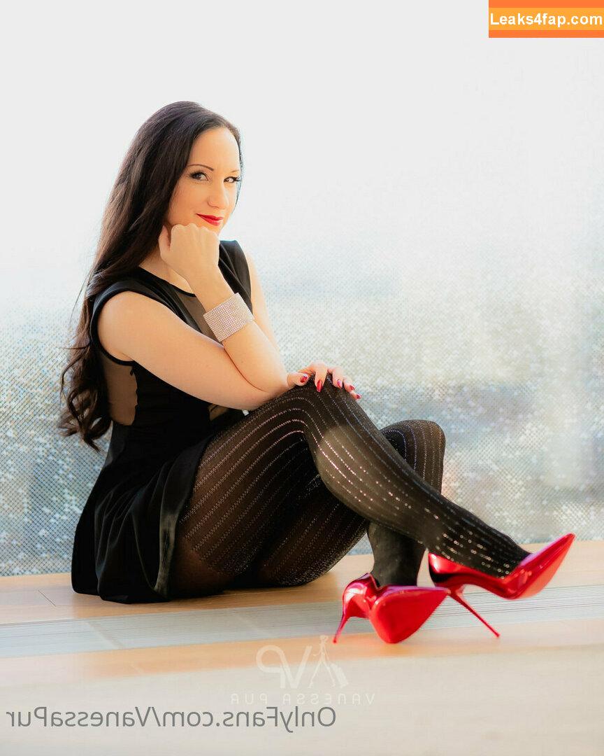 vanessapur / vanessa.pur leaked photo photo #0014