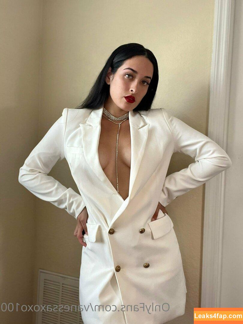 vanessaxoxo100 / vanessahxoxo leaked photo photo #0008