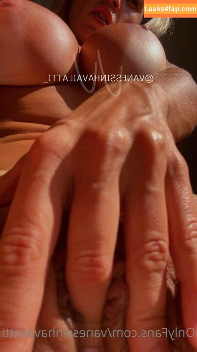 Vanessinha Vailatti / vanessinha.vailatti.reserva / vanessinhavailatti слитое фото фото #0279