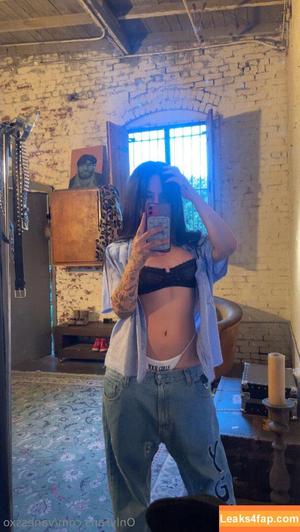 Vanessxo photo #0216