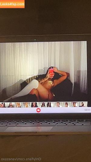 Vanessxo photo #0224