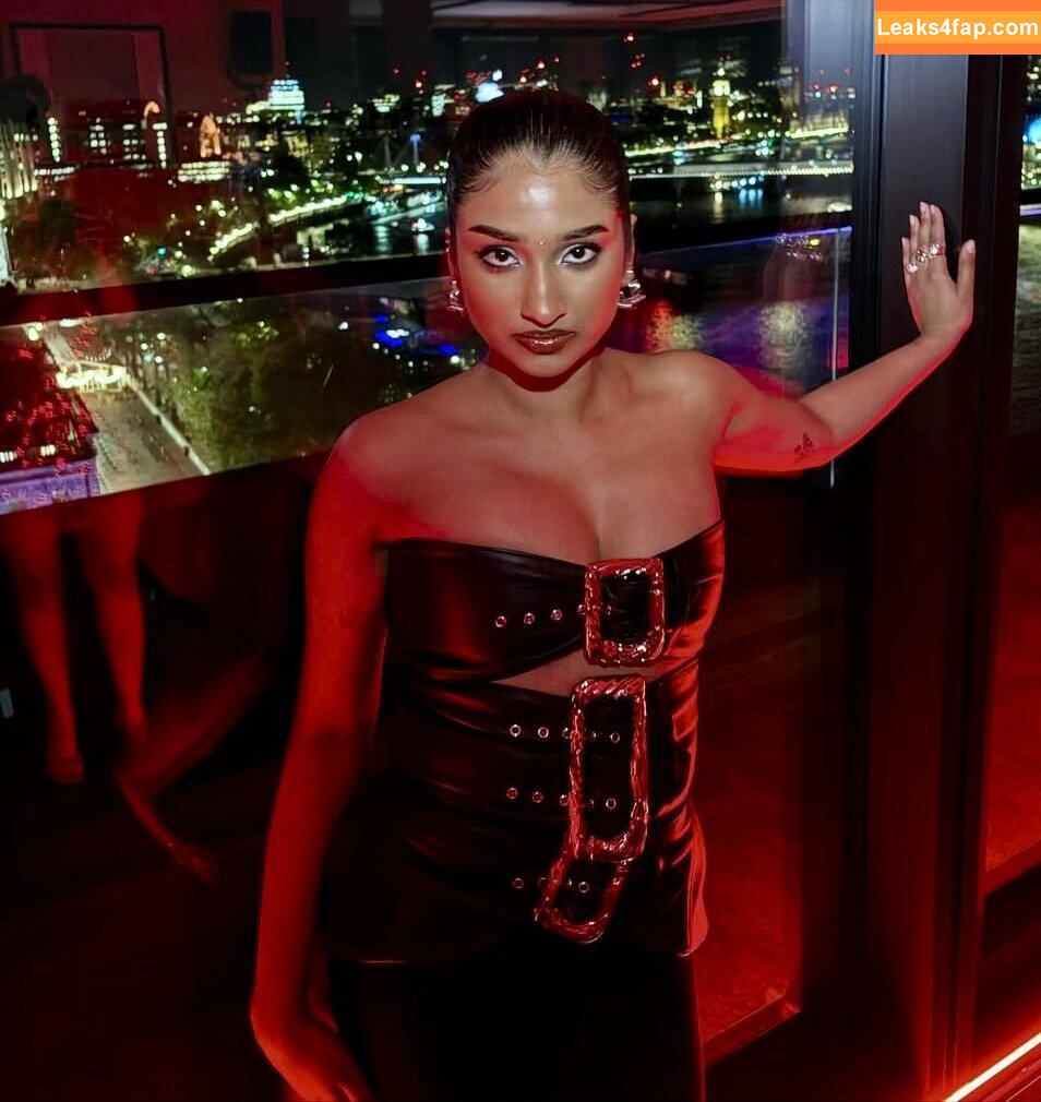 Varada Sethu / varadasethu leaked photo photo #0200