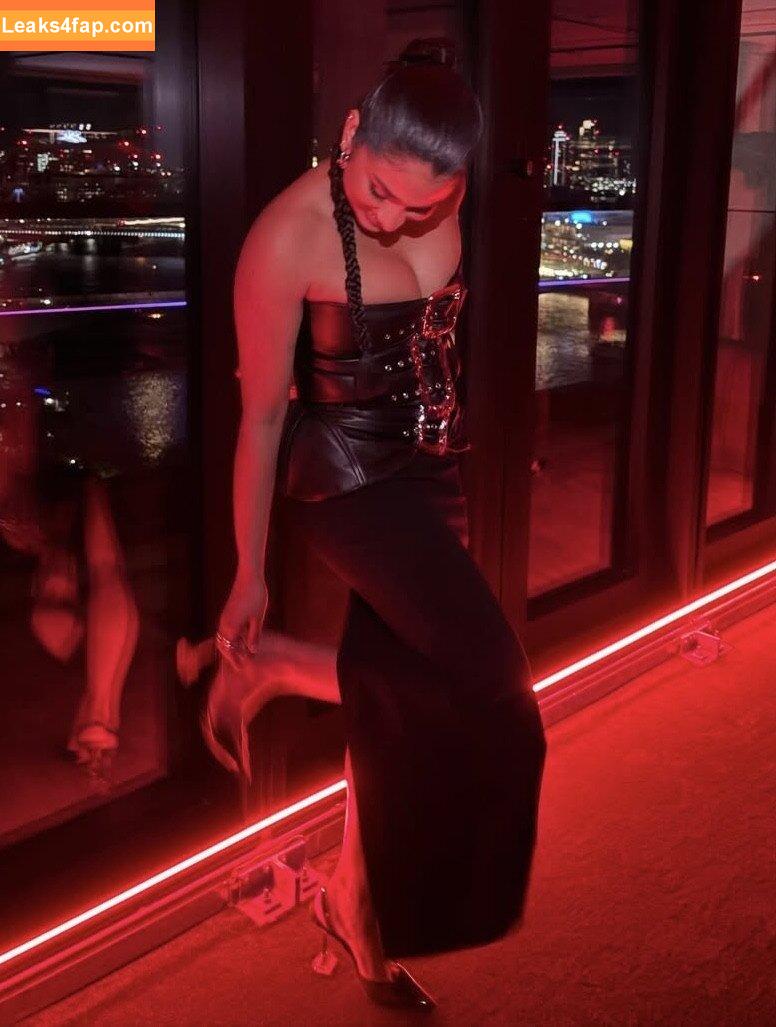 Varada Sethu / varadasethu leaked photo photo #0201