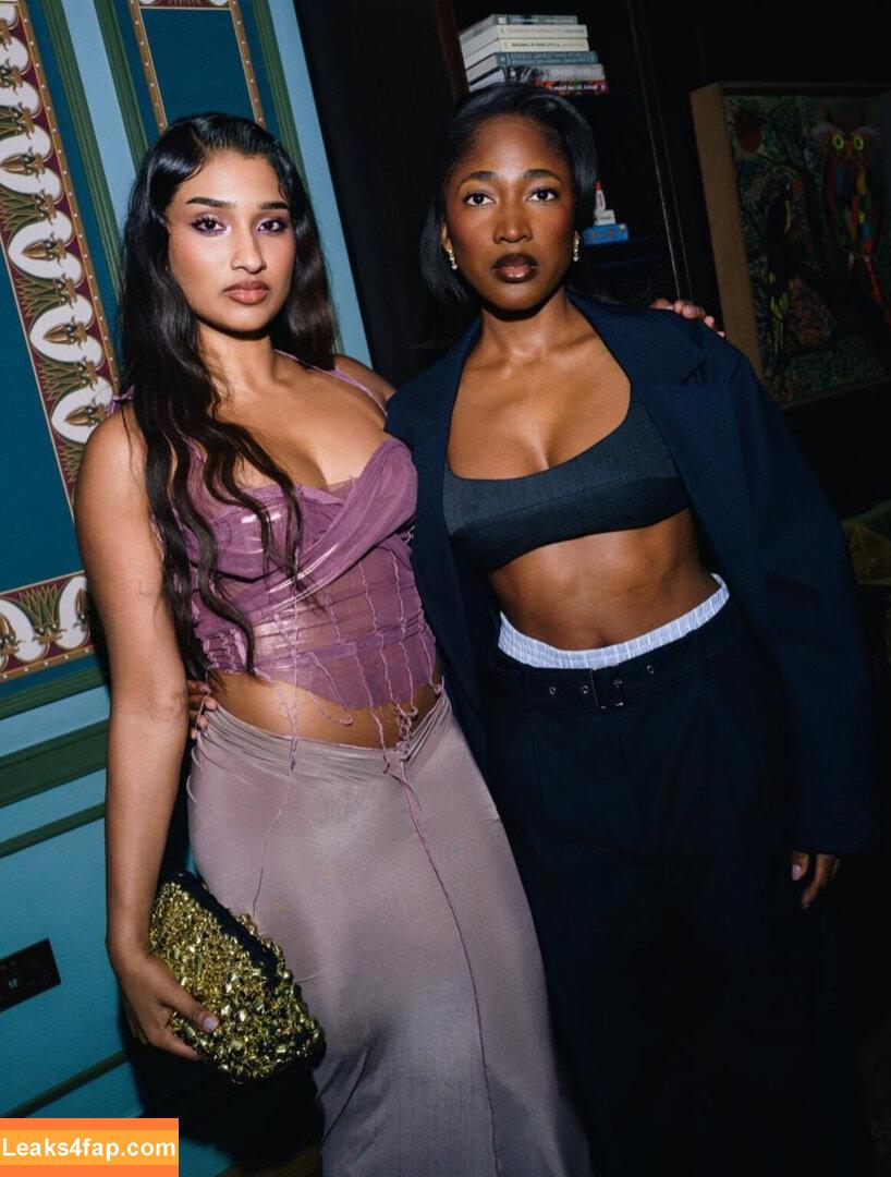 Varada Sethu / varadasethu leaked photo photo #0221