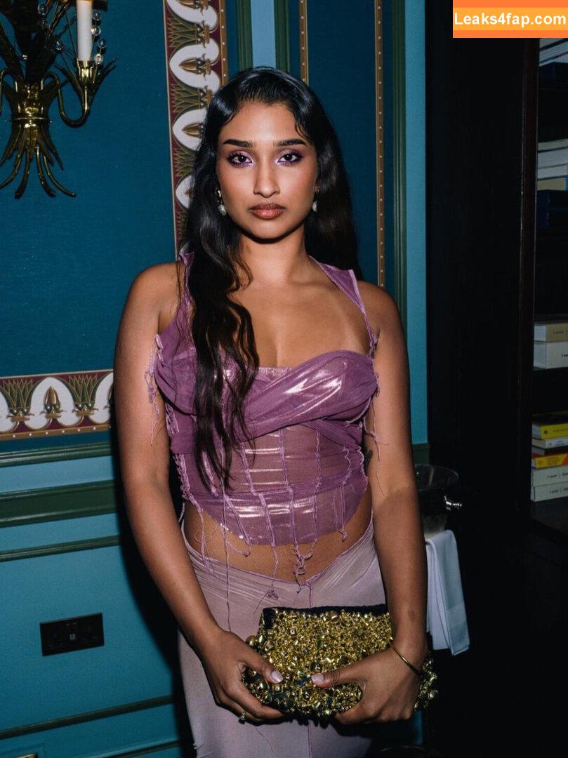 Varada Sethu / varadasethu leaked photo photo #0222