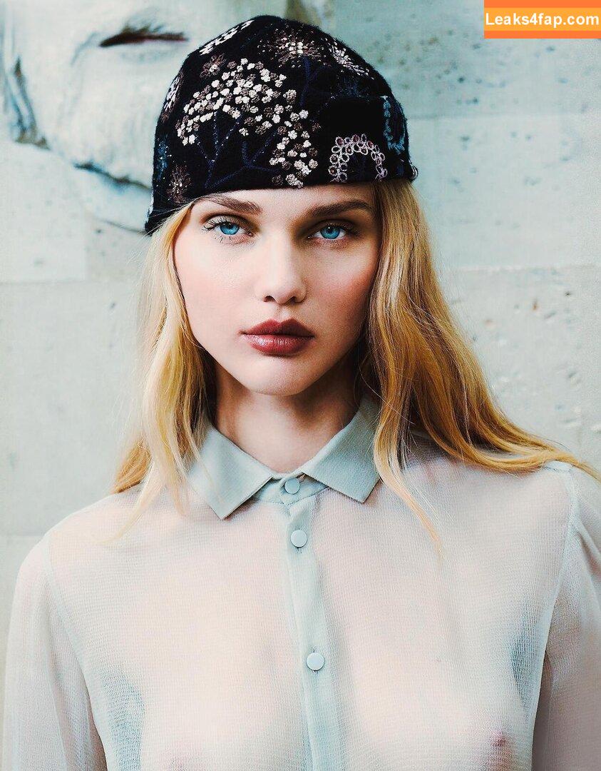Vasilinskiy / Vasilina Kireenko / elizabethvasilenko leaked photo photo #0015