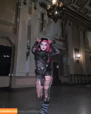 vaunvamp photo #0002
