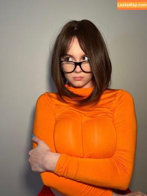 Velma & Daphne Cosplay фото #0007