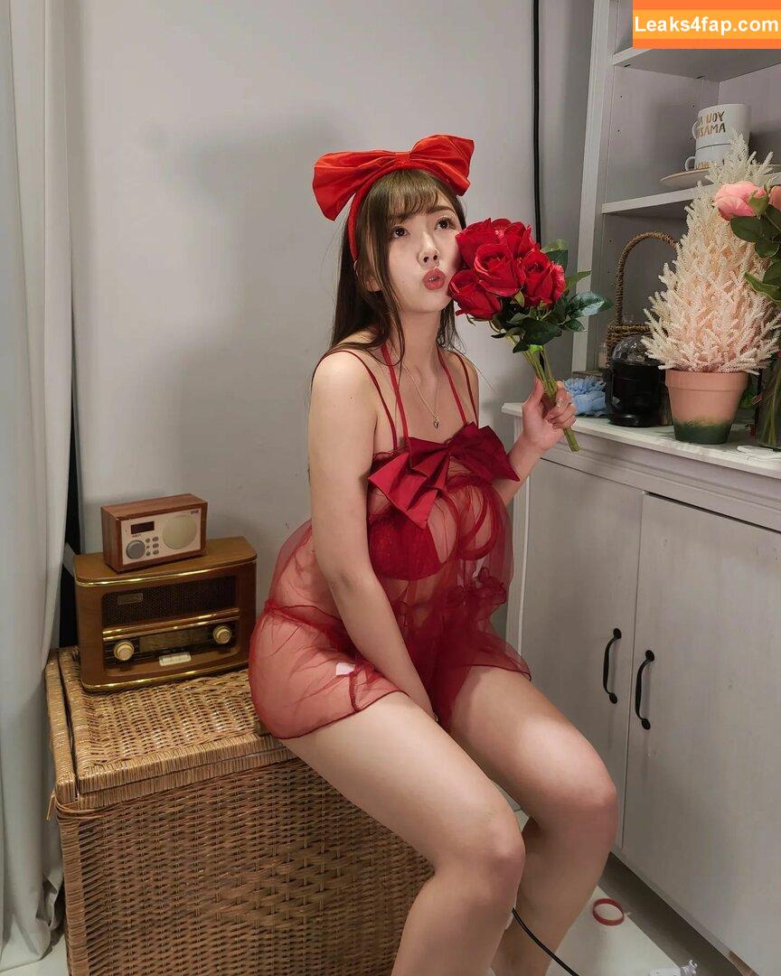 Velvet_7 / Velvet 벨벳 / queenvel_7 / velvet7 / velvetiscute leaked photo photo #0002