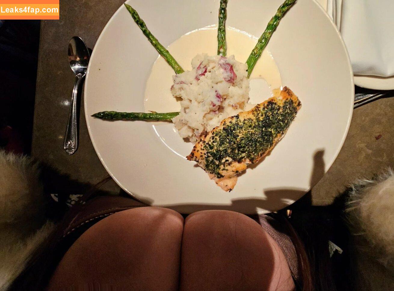 Velvet_7 / Velvet 벨벳 / queenvel_7 / velvet7 / velvetiscute слитое фото фото #0526