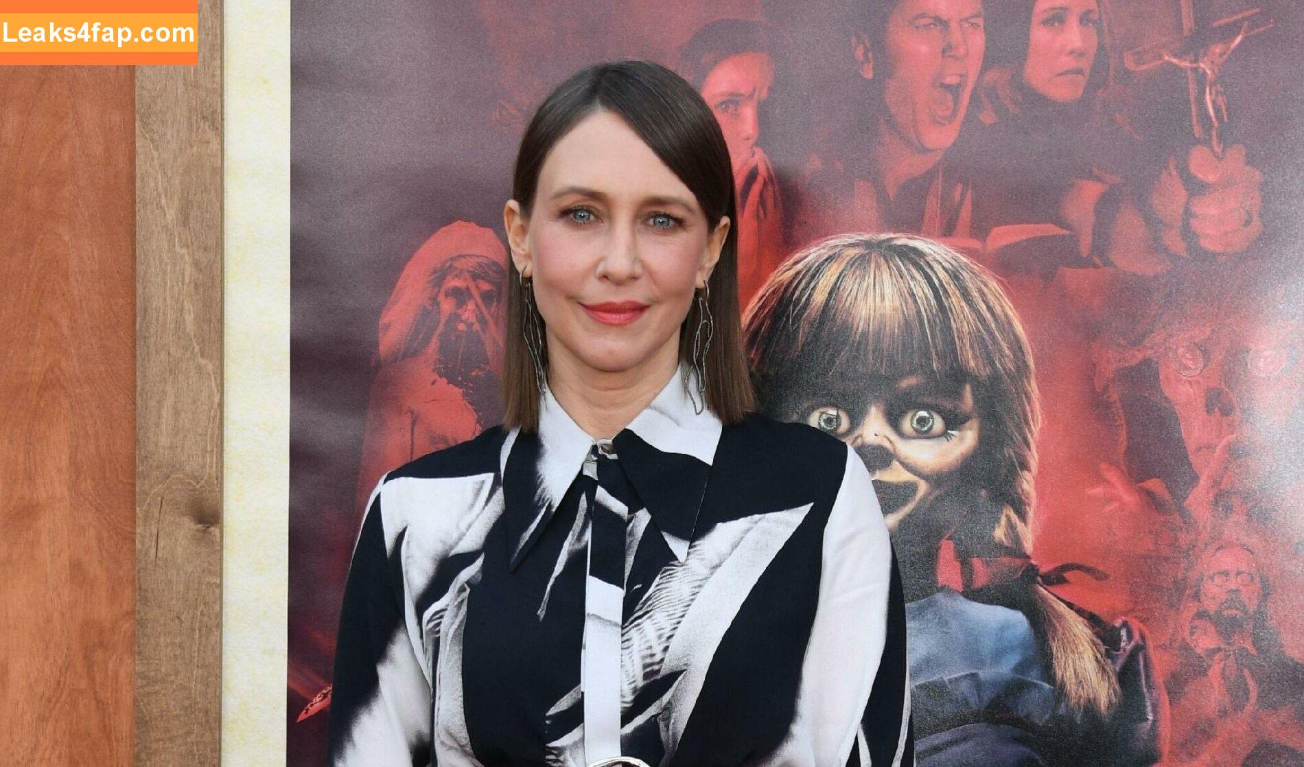 Vera Farmiga / verafarmiga leaked photo photo #0098