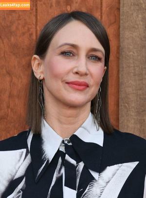 Vera Farmiga photo #0100