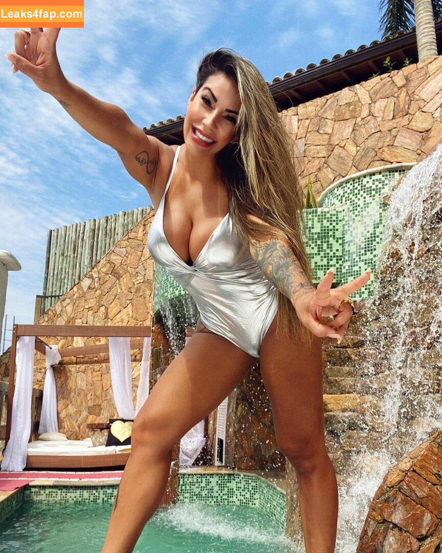 Verônica Araújo / ve_araujo leaked photo photo #0038