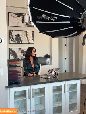 Veronica Avluv photo #0375