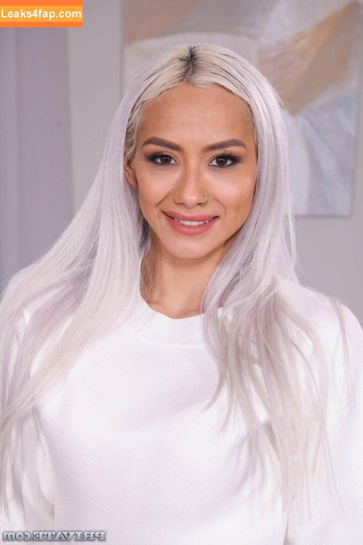 Veronica Leal / VeronicaLealoff / veroleal / verolealxx / veronicalealx leaked photo photo #0911