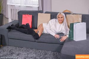 Veronica Leal photo #0913