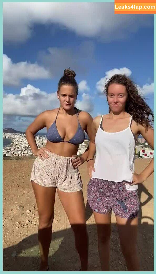 Veronica & Olivia / olivia.veronica.corr / veroliv3 leaked photo photo #0030