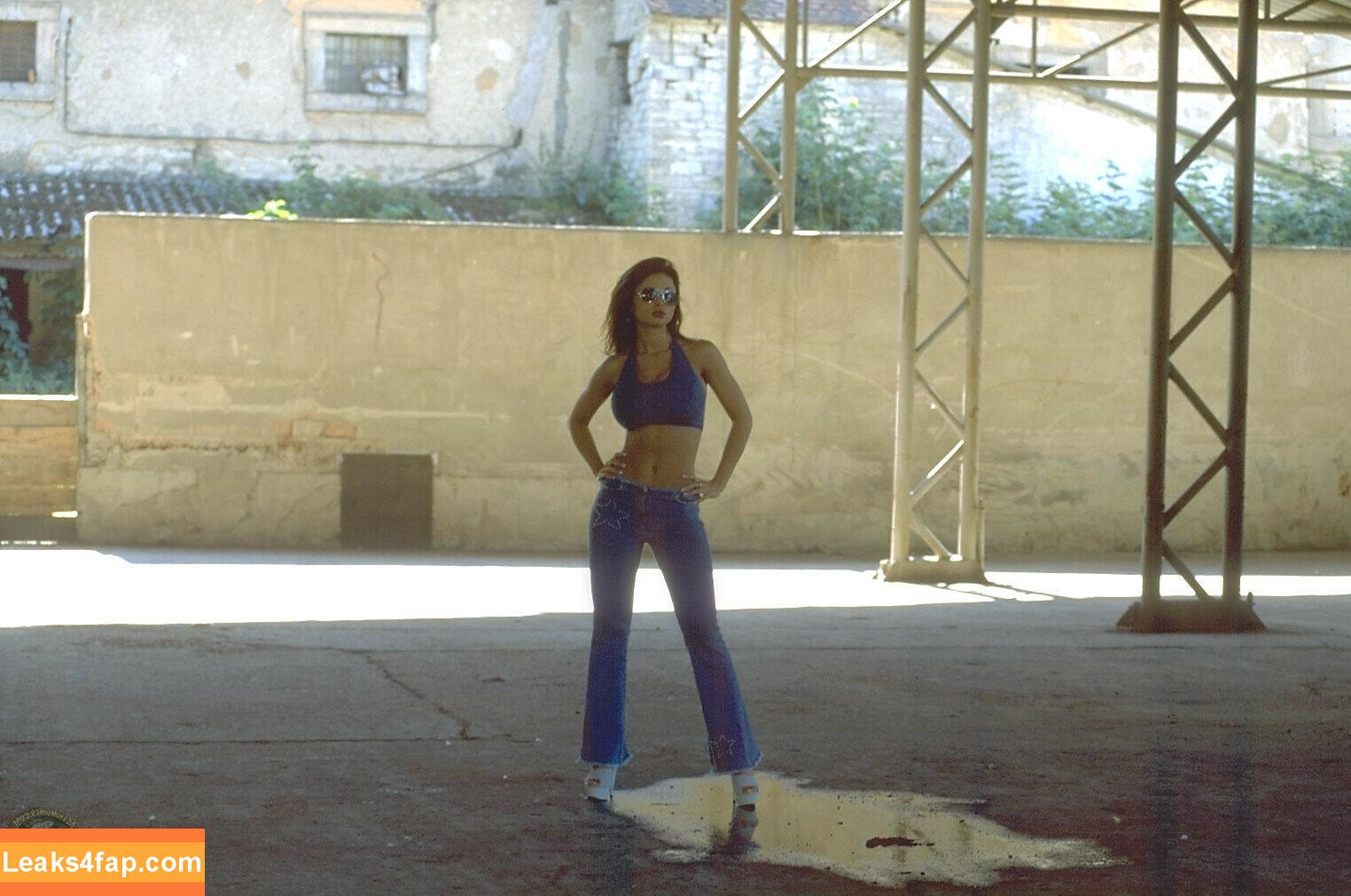 Veronica Zemanova / veronikazemanovafans leaked photo photo #0528