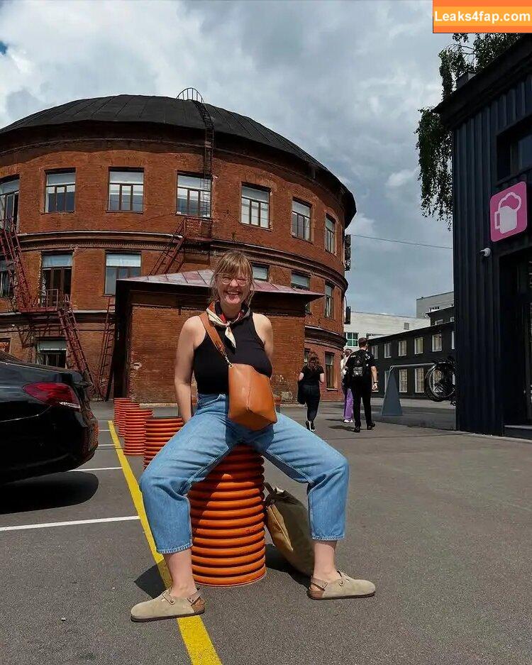 Veronika Ivanova / lubitlafiki / m1vanova / nika_vki leaked photo photo #0092