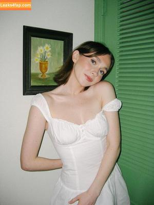 Veronika Slowikowska photo #0026
