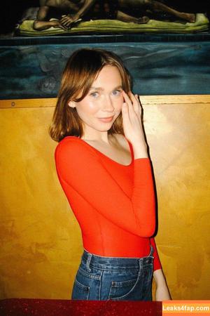 Veronika Slowikowska photo #0030