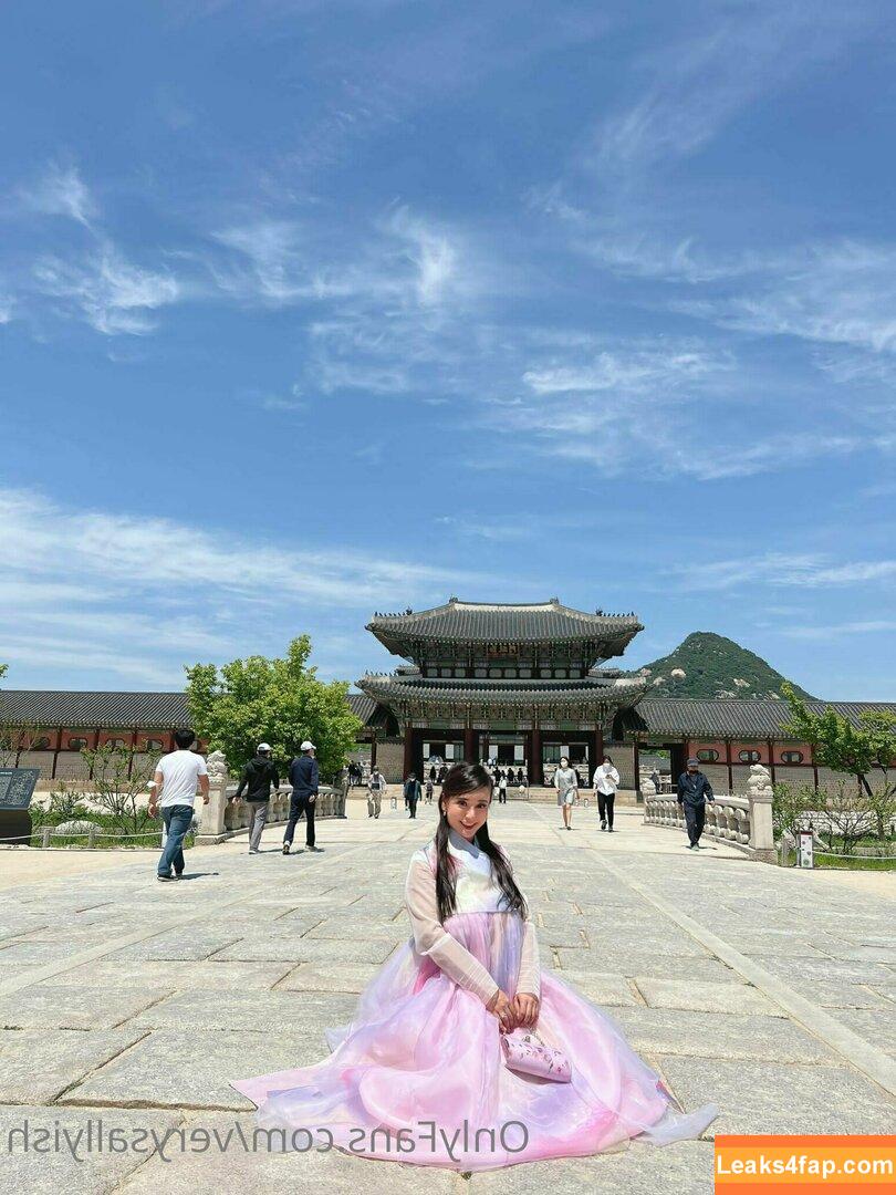 verysallyish /  leaked photo photo #0116