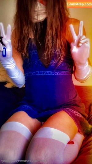 veryshybiboy photo #0087