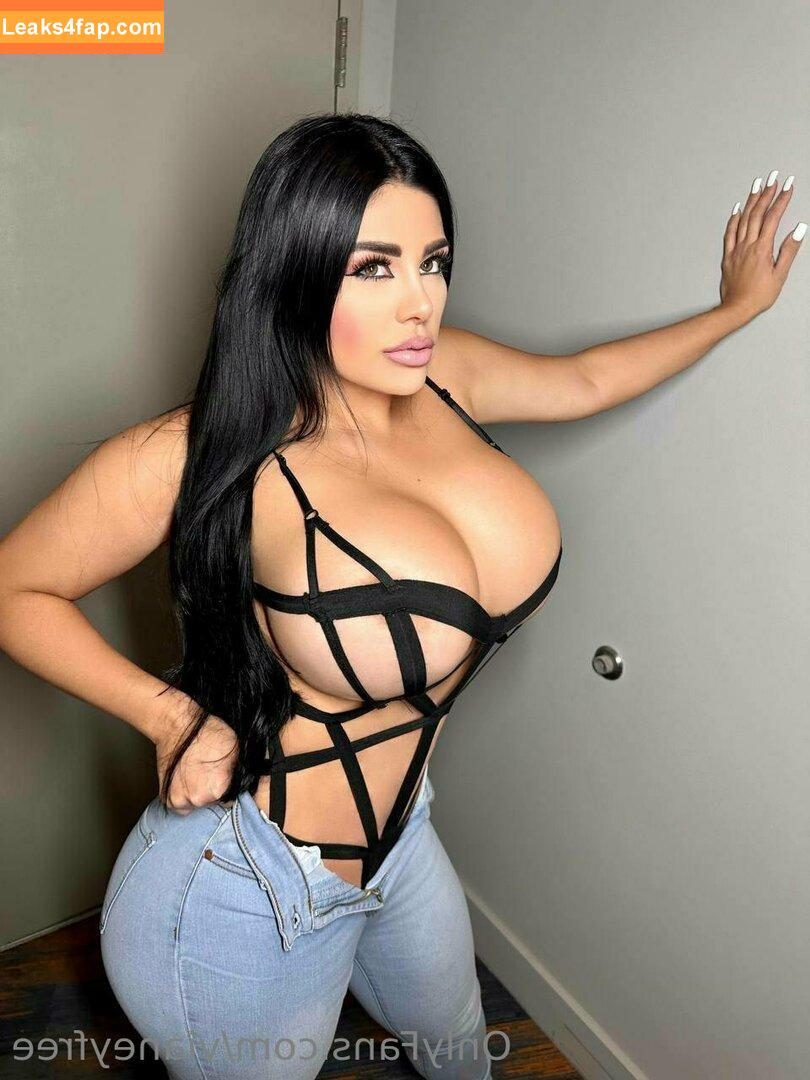 vianeyfree / vianeyfrias leaked photo photo #0037