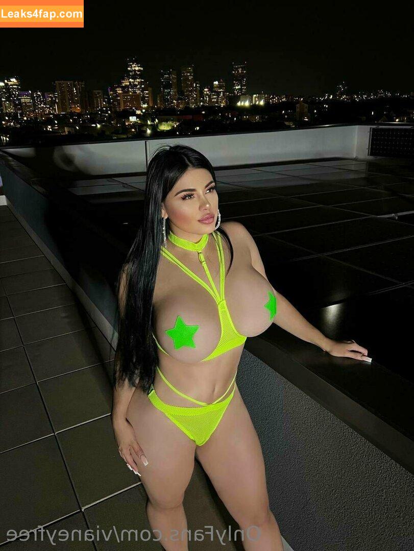 vianeyfree / vianeyfrias leaked photo photo #0117