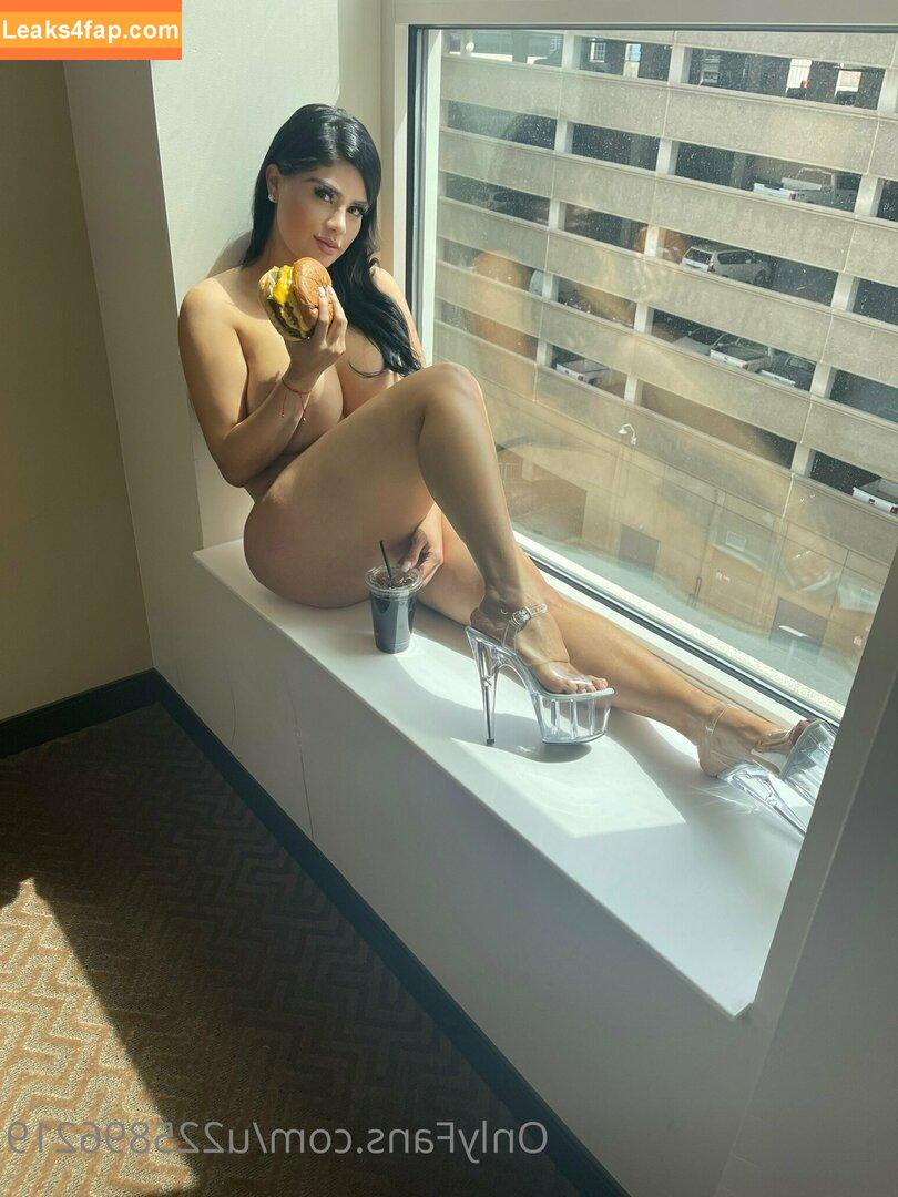 vianeyfree / vianeyfrias leaked photo photo #0206