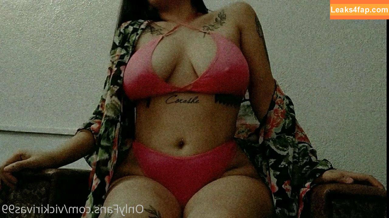 vickirivas99 / vicki99__ leaked photo photo #0006
