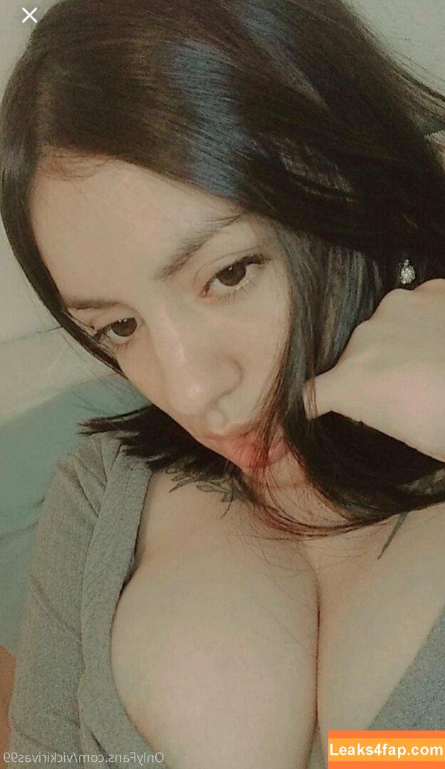 vickirivas99 / vicki99__ leaked photo photo #0013