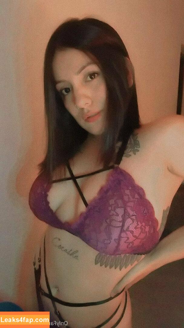 vickirivas99 / vicki99__ leaked photo photo #0018