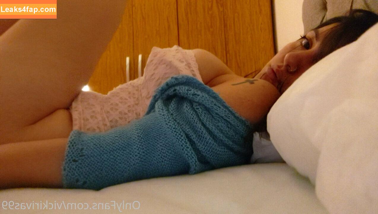 vickirivas99 / vicki99__ leaked photo photo #0026