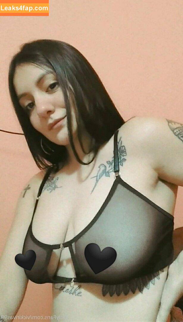 vickirivas99 / vicki99__ leaked photo photo #0034