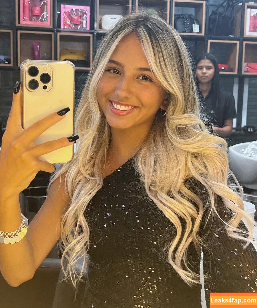 Vicky Queiroz / Vick16Vick / euvicky / vickyqueirozz leaked photo photo #0023