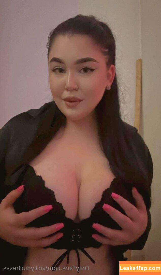 vickyduchesss / vickyduchess / vickyduchessss leaked photo photo #0364